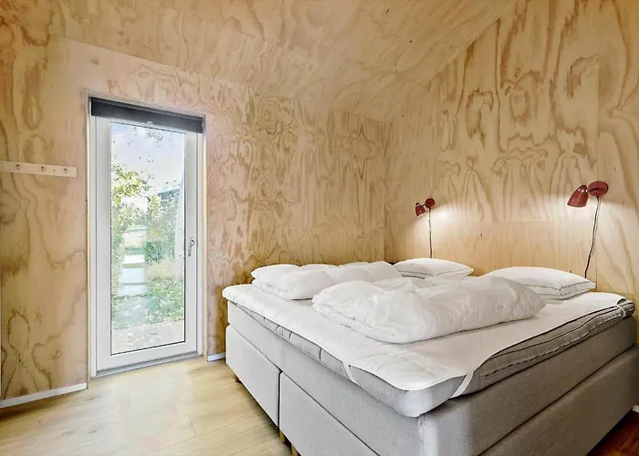 8818-glesborg-strandvejen-50-e * Glesborg