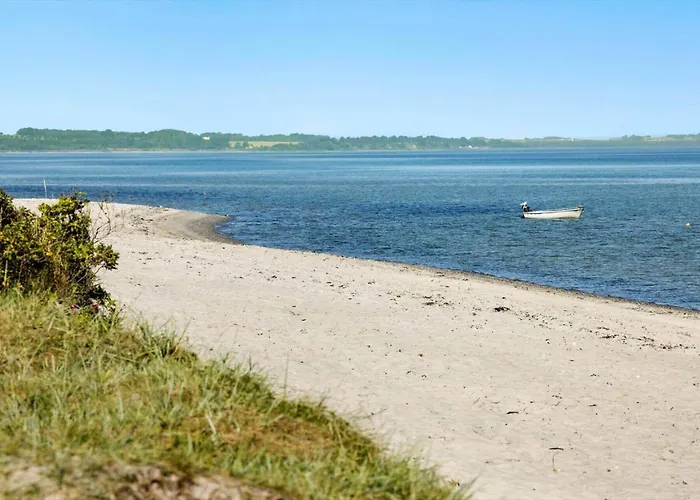 Hébergement de vacances 8818-glesborg-strandvejen-50-e *